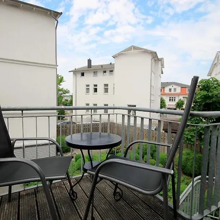 Haus Putbus By Rujana Appartement Binz Buitenkant foto