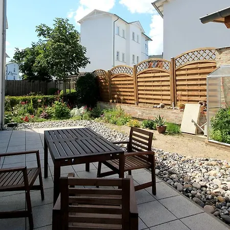 Haus Putbus By Rujana Appartement Binz Buitenkant foto